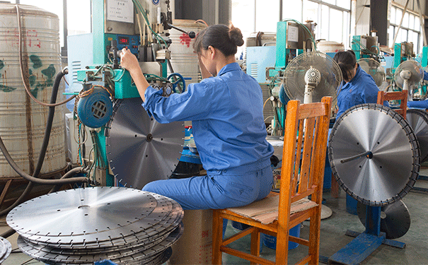 昌利介紹金剛石刀頭回收問(wèn)題不容忽視 昌利介紹金剛石刀頭回收問(wèn)題不容忽視