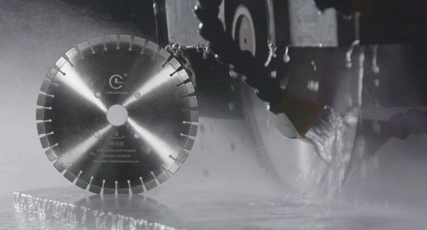你知道嗎？金剛石濃度影響著馬路切割片的性能！