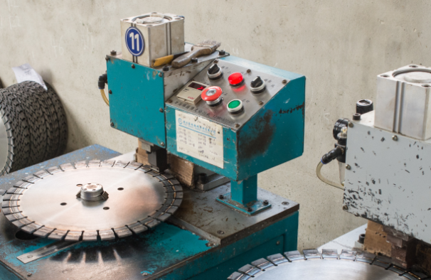 你對金剛石切割片框架鋸了解多少？