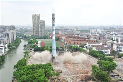 黑龍江廢棄煙囪爆破拆除技術(shù)