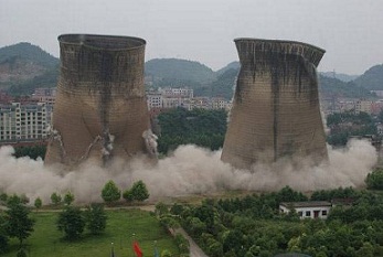 吉林水塔、煙囪爆破拆除方法的特點