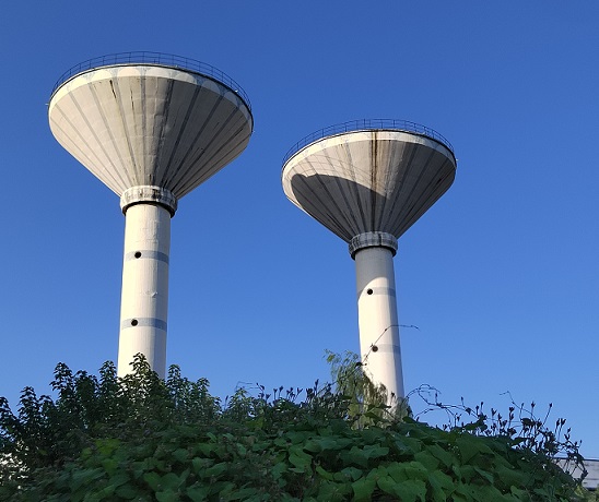 沈陽(yáng)水塔拆除難點(diǎn)在哪？無(wú)腳手拆除水塔優(yōu)點(diǎn)