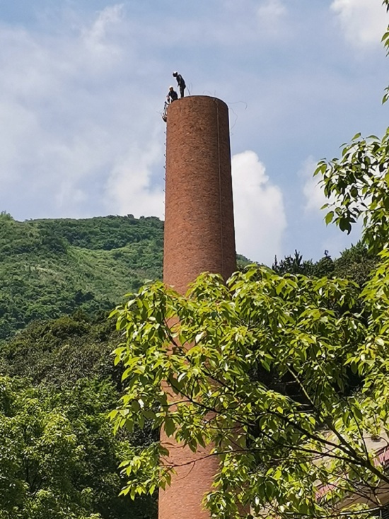 杭州煙囪拆除公司:優(yōu)質(zhì)廠家,施工安全